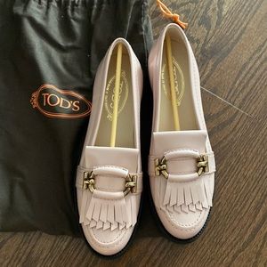 Tods women Gomma T ring loafer shoes size 39